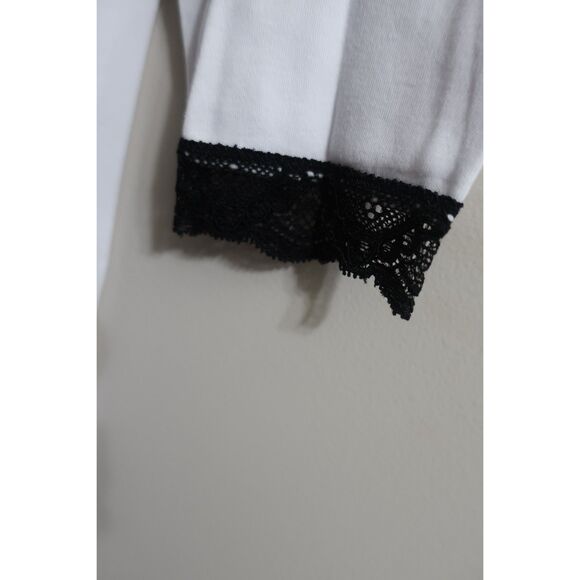 White Nightgown Size Small Women, Comfortable NWOT - Picture 4 of 4